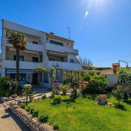 Apartments Near The Sea Barbat Barbat na Rabu Ngoại thất bức ảnh