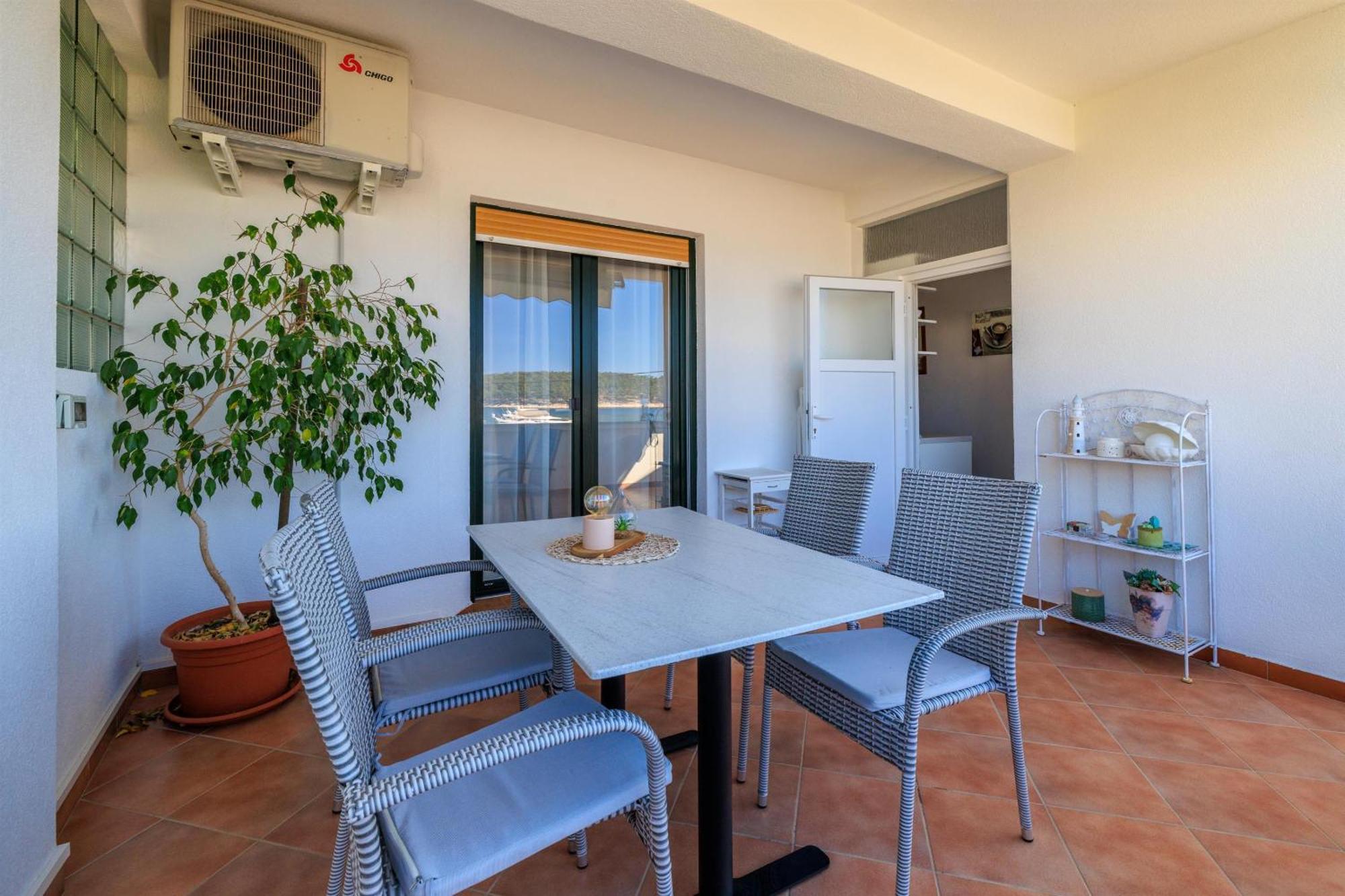Apartments Near The Sea Barbat Barbat na Rabu Ngoại thất bức ảnh